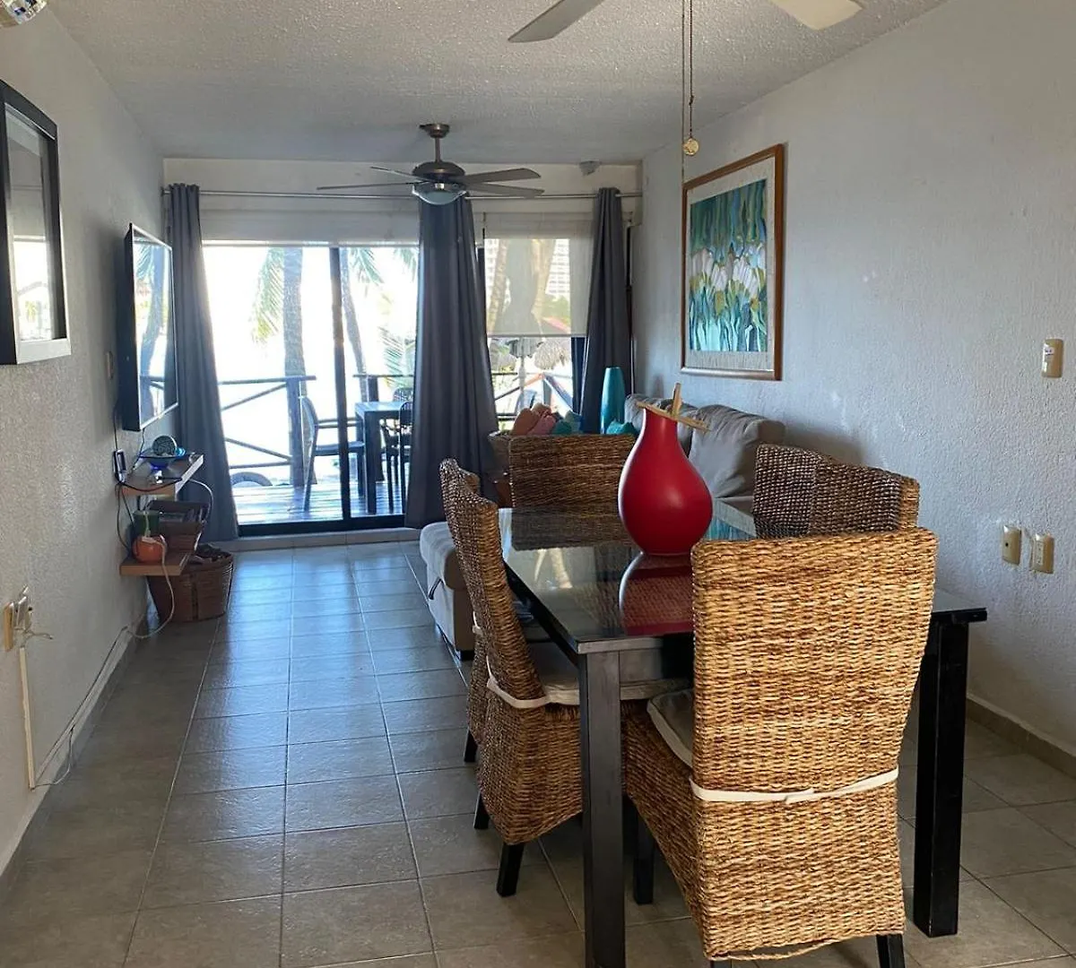 Ocean Front - Ground Floor Condo Канкун